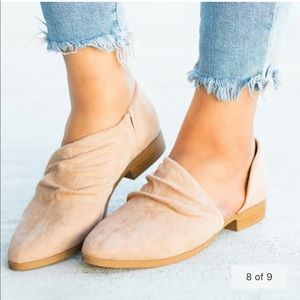 Scrunch Style Flats